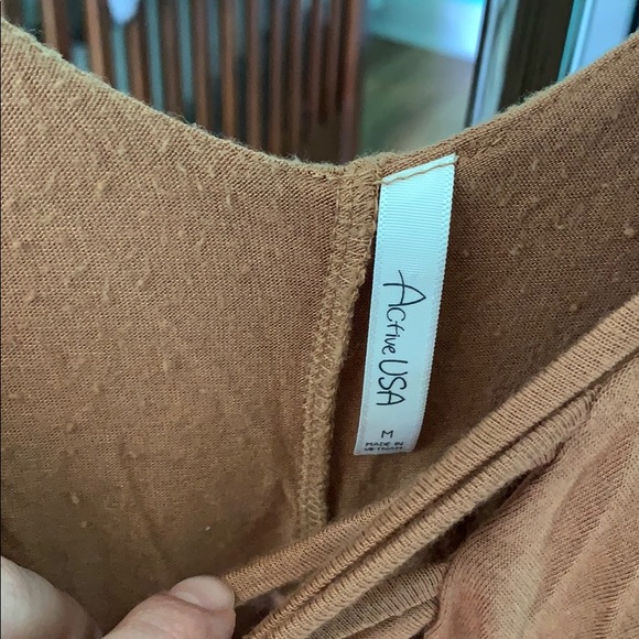 brown long sleeve top - Picture 3 of 4